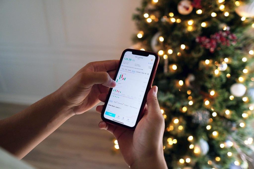 Digitale tools die makelaars gebruiken voor virtuele rondleidingen en online marketing om huizen sneller te verkopen